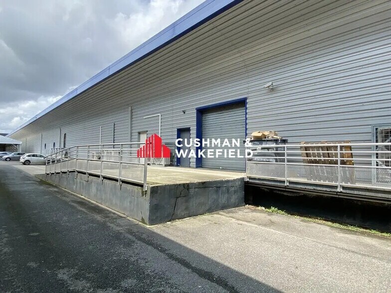 Office in Toulouse for lease - Building Photo - Image 2 of 5