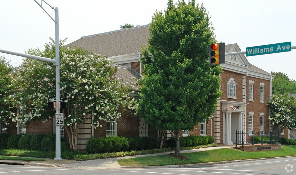 501 Madison St S, Huntsville, AL for lease - Building Photo - Image 2 of 10