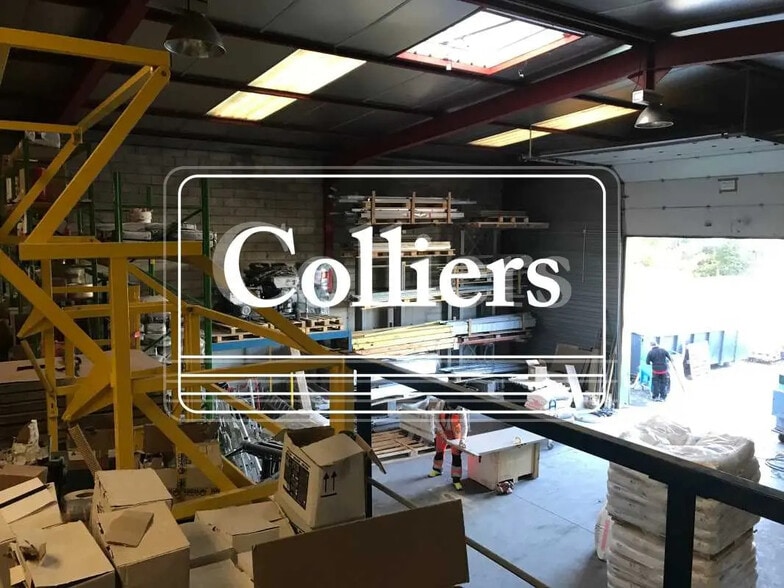 Flex in Septèmes-les-Vallons for lease - Interior Photo - Image 3 of 5