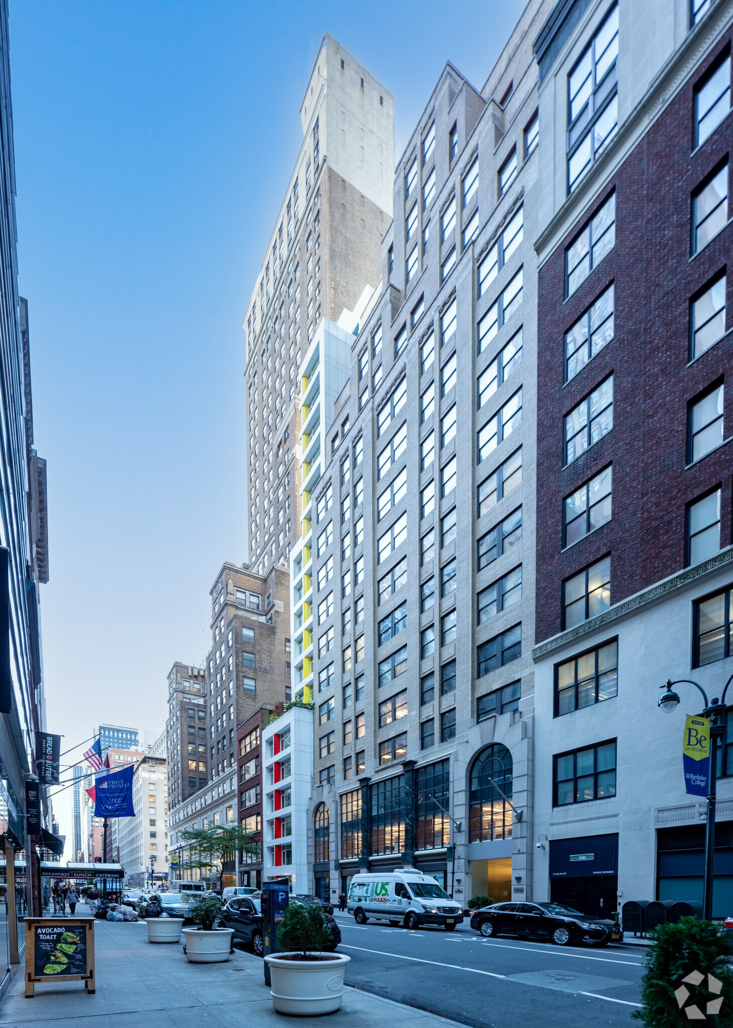 11 E 44th St, New York, NY for lease Primary Photo- Image 1 of 13