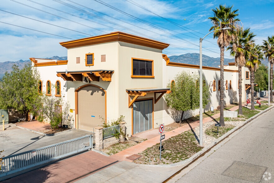 4825 Rivergrade Rd, Irwindale, CA for sale - Primary Photo - Image 1 of 4