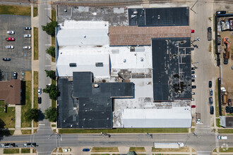 601 W New York St, Aurora, IL - aerial  map view