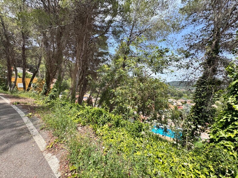 Land in València for sale - Building Photo - Image 1 of 11