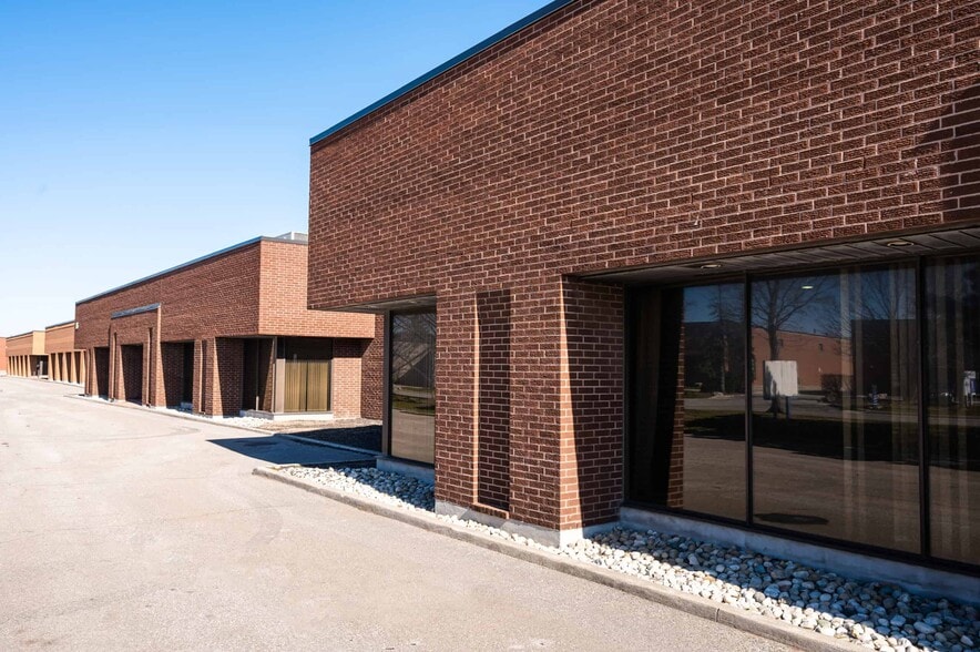 75 Haist Ave, Vaughan, ON for lease - Building Photo - Image 2 of 6