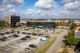 5151 Katy Fwy, Houston, TX - aerial  map view