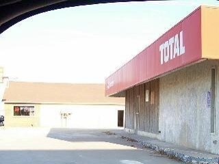 1201 East St, Iola, KS for sale Primary Photo- Image 1 of 1