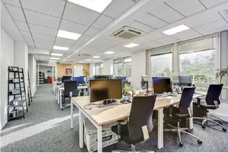 More details for 24 Quai Gallieni, Suresnes - Office for Lease