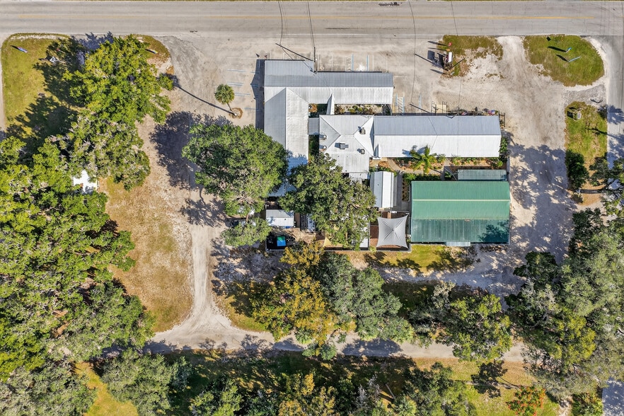 765 3rd Ave, Welaka, FL for sale - Building Photo - Image 2 of 114