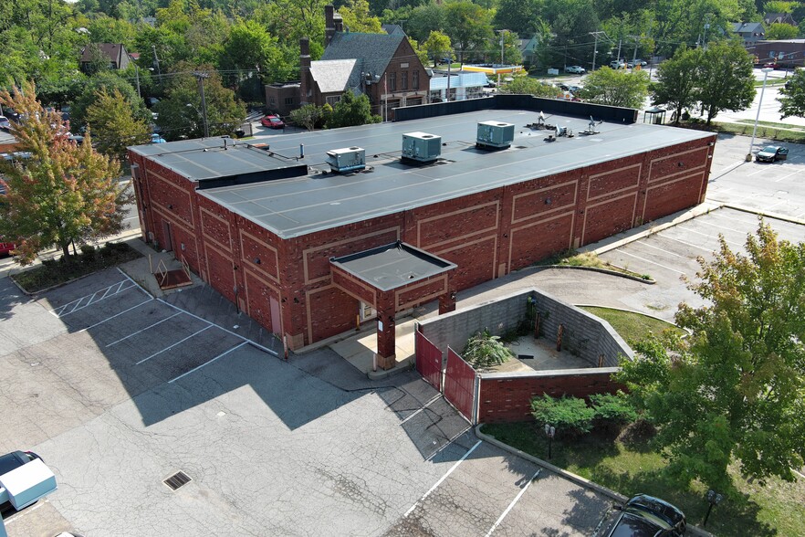 2590 Noble Rd, Cleveland Heights, OH for lease - Building Photo - Image 3 of 13