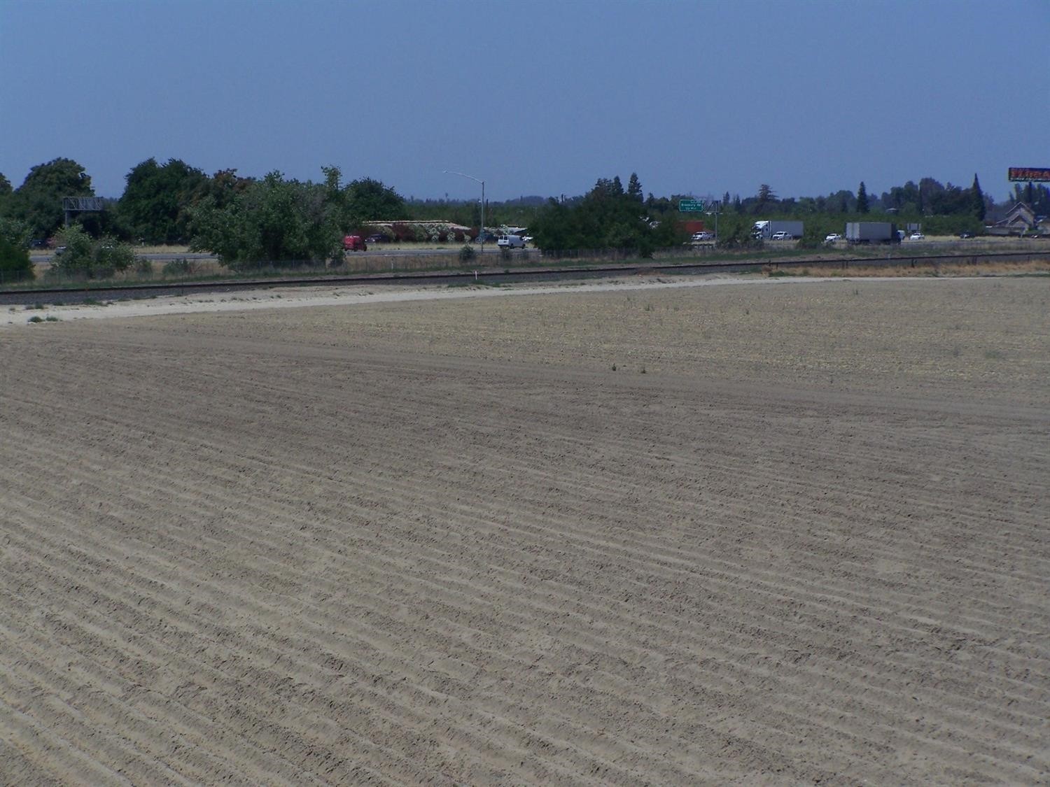 Shanks Rd, Delhi, CA for sale Primary Photo- Image 1 of 10