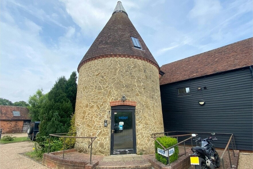 Squerryes Oast, Beggars Ln, Westerham for lease - Building Photo - Image 3 of 3