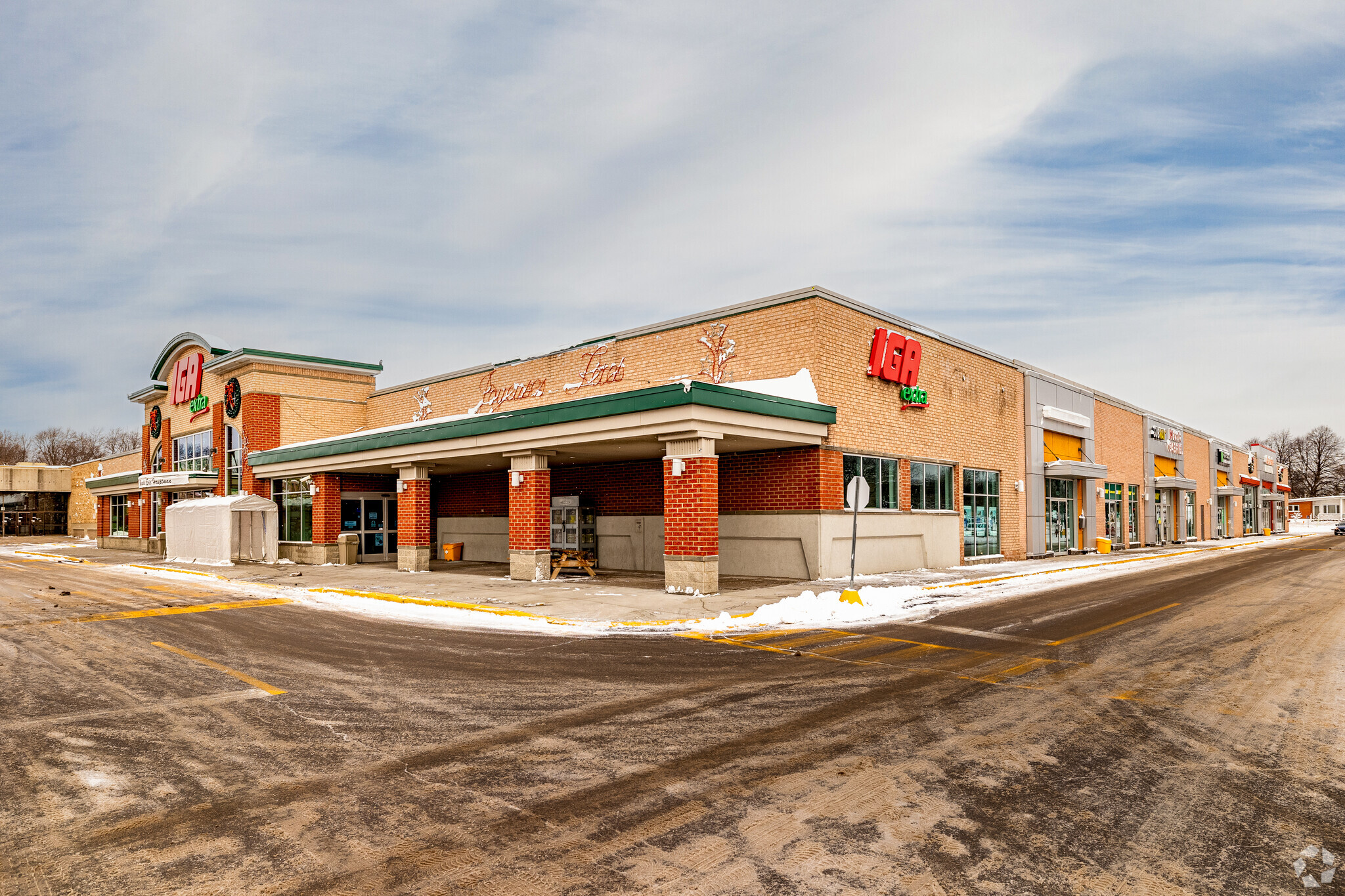 155 Rue Notre-Dame, Repentigny, QC for lease Building Photo- Image 1 of 9