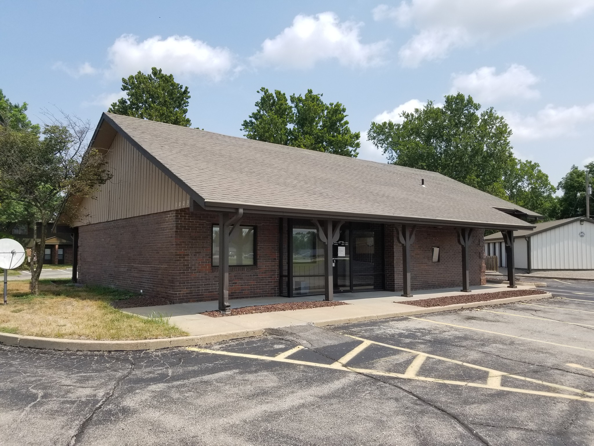 10030 NW US Highway 24, Silver Lake, KS for sale Building Photo- Image 1 of 1