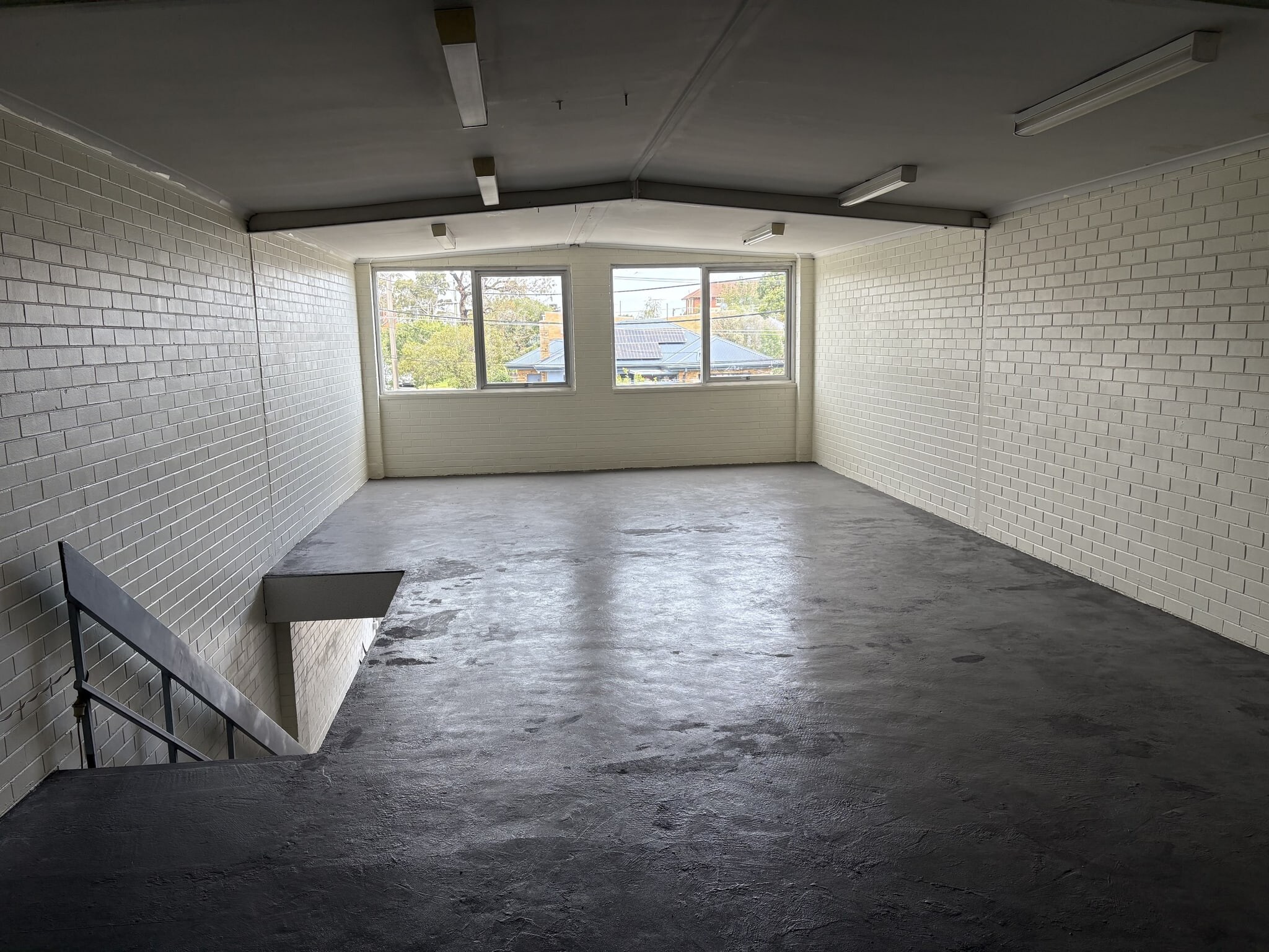 34 Balcombe Rd, Mentone for lease Interior Photo- Image 1 of 2