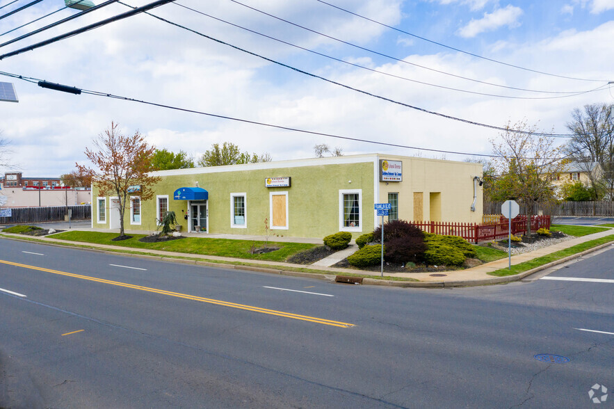 676 Franklin Blvd, Somerset, NJ for sale - Building Photo - Image 1 of 1