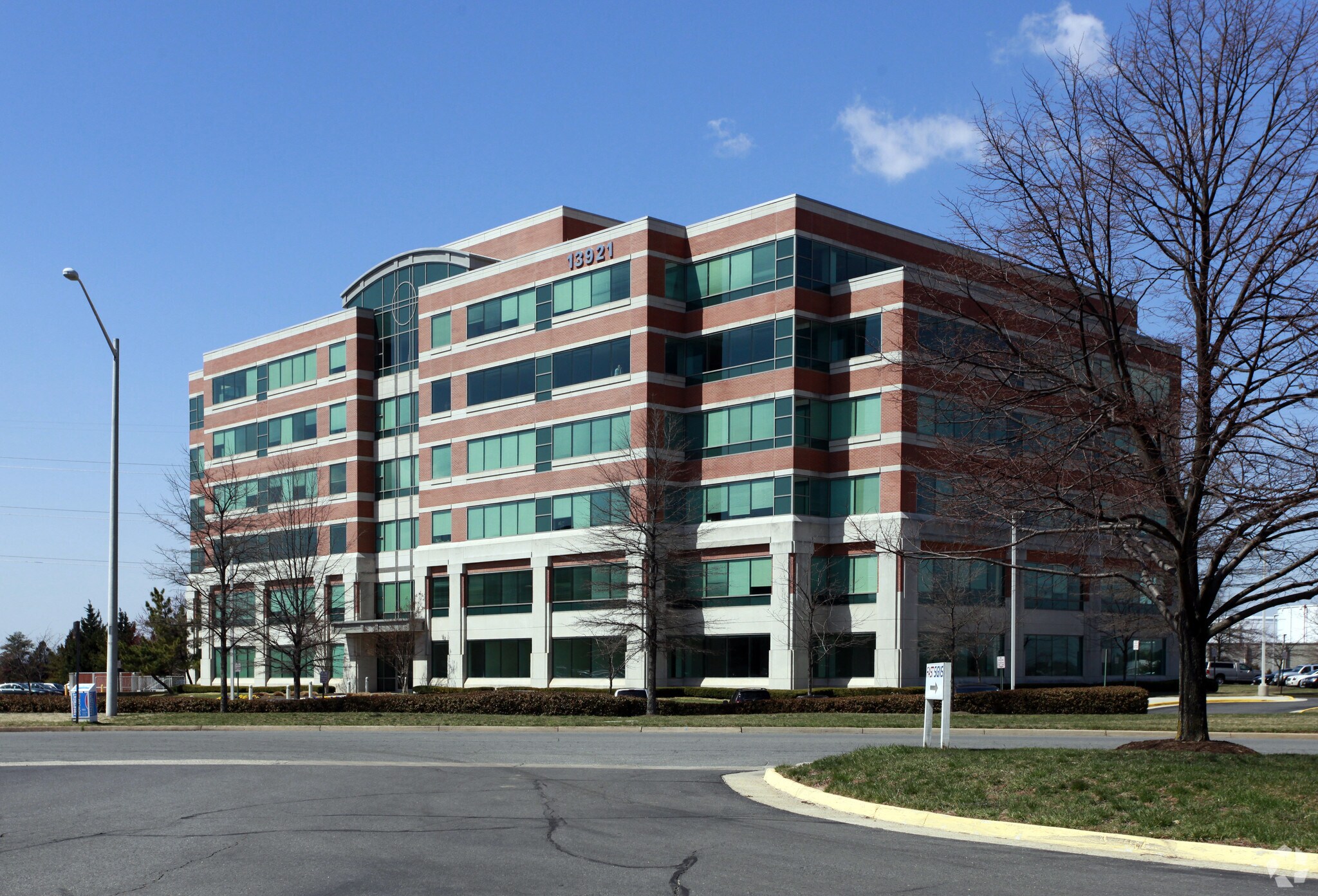 13921 Park Center Rd, Herndon, VA, 20171 Office Space For Lease