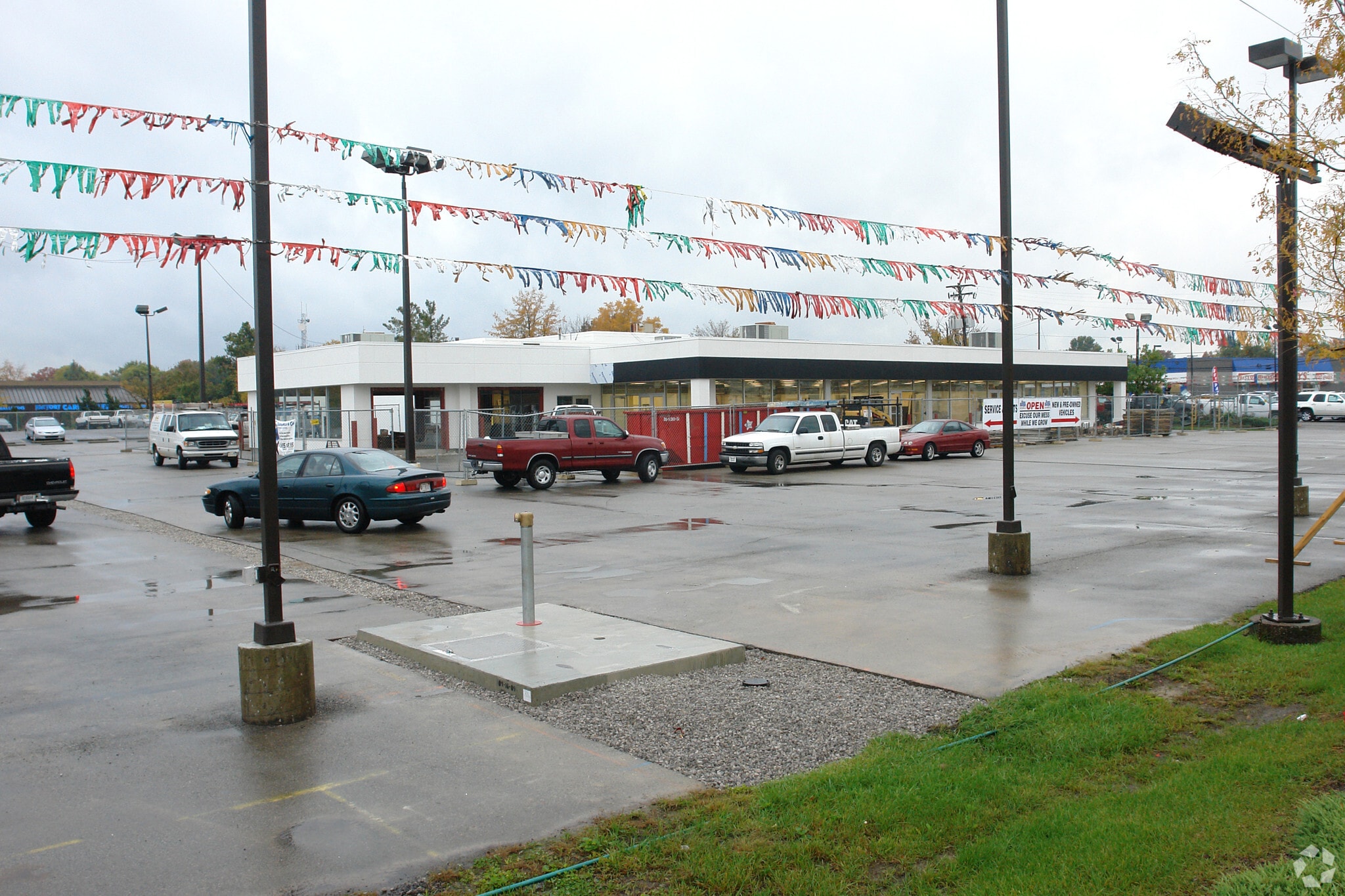 406 E Lewis and Clark Pky, Clarksville, IN for sale Primary Photo- Image 1 of 1