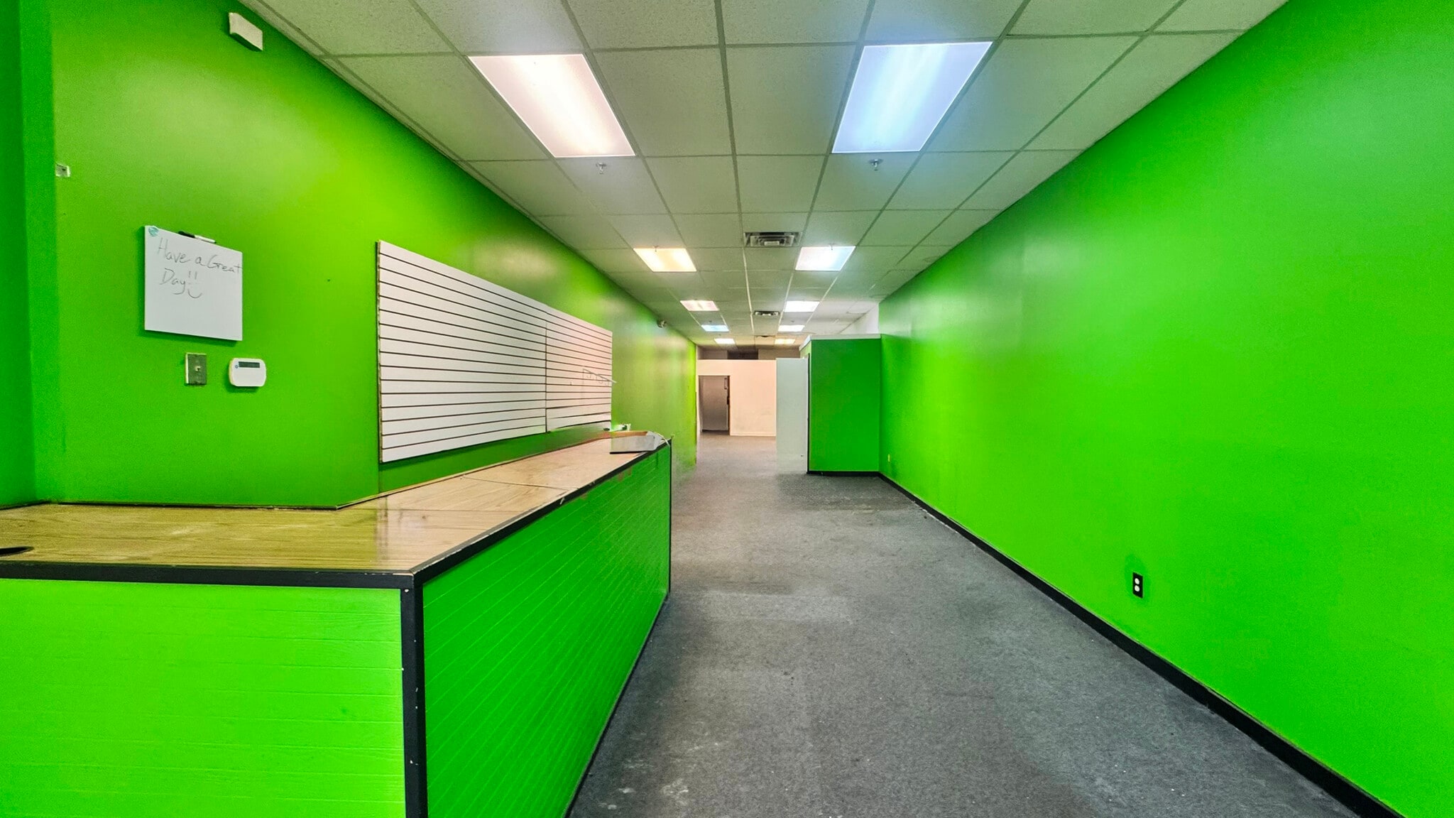 5420-5466 Beckley Rd, Battle Creek, MI for lease Interior Photo- Image 1 of 3