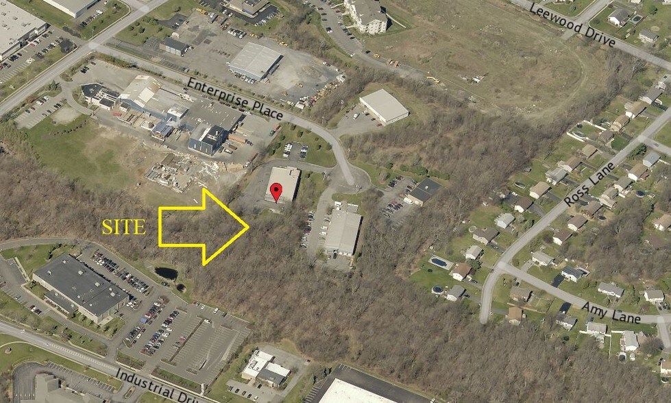 40 Enterprise Pl, Middletown, NY 10941