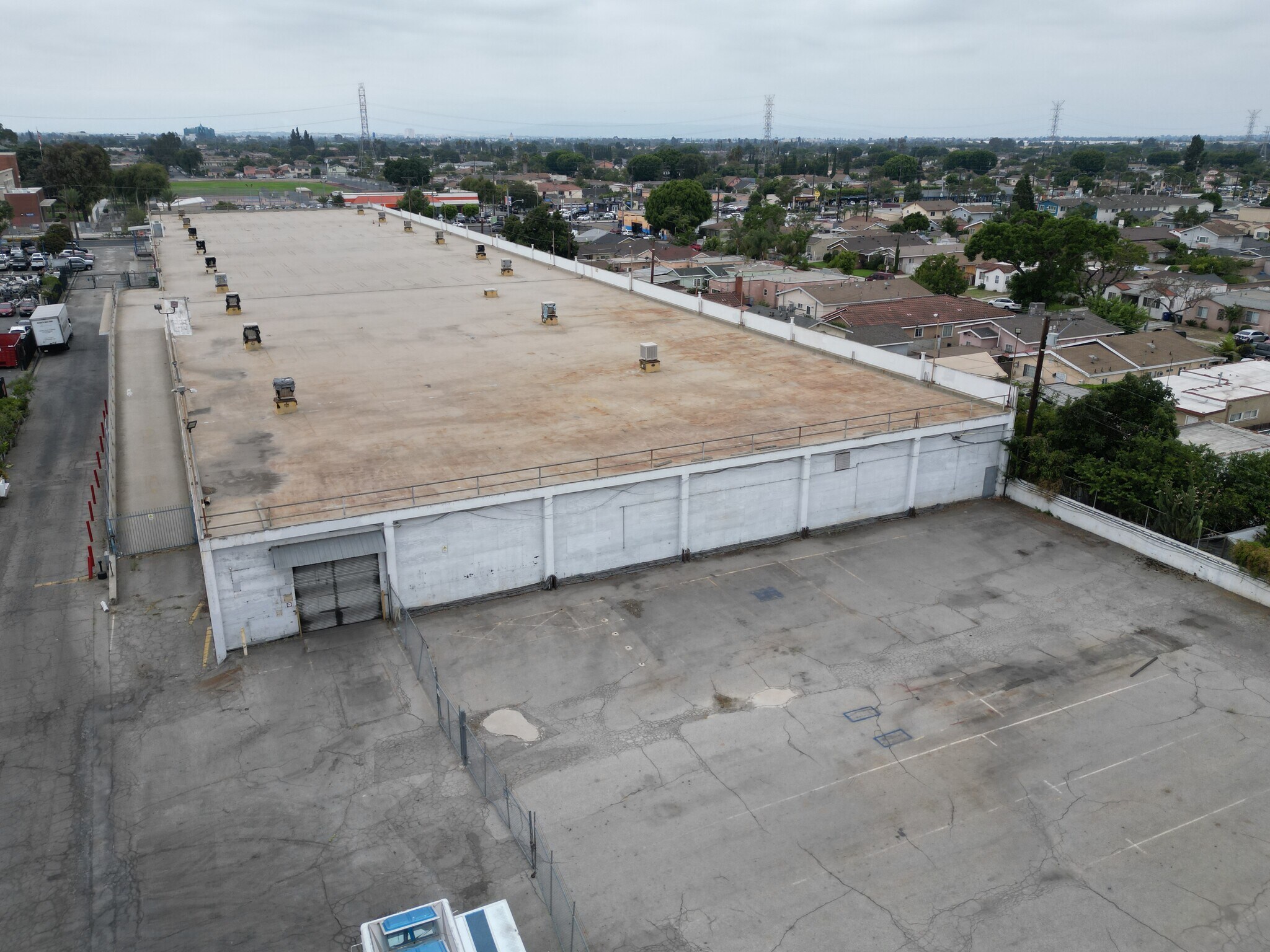 4095 Firestone Blvd, South Gate, CA for lease Building Photo- Image 1 of 5