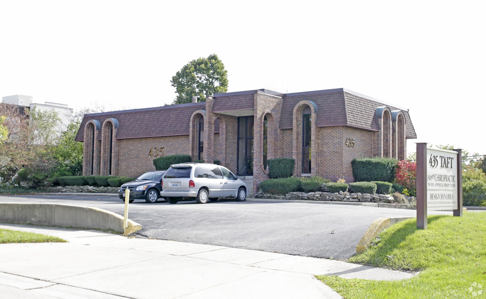 435 Taft Ave, Glen Ellyn, IL for sale Primary Photo- Image 1 of 1