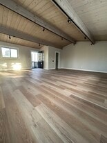 5666-5668 La Jolla Blvd, La Jolla CA - Storefront Property