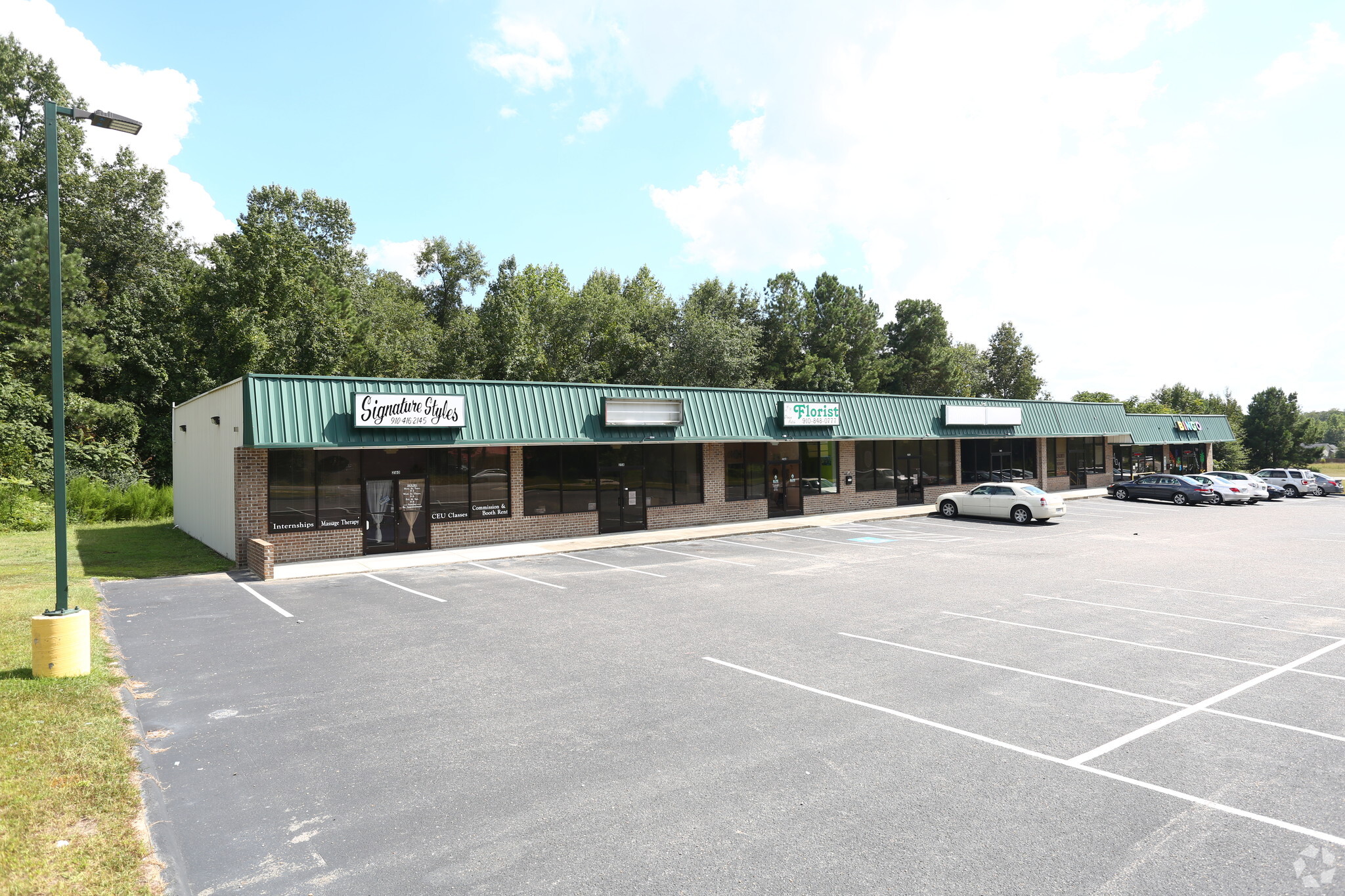 2190 Hwy 401 Bus, Raeford, NC for sale Primary Photo- Image 1 of 1