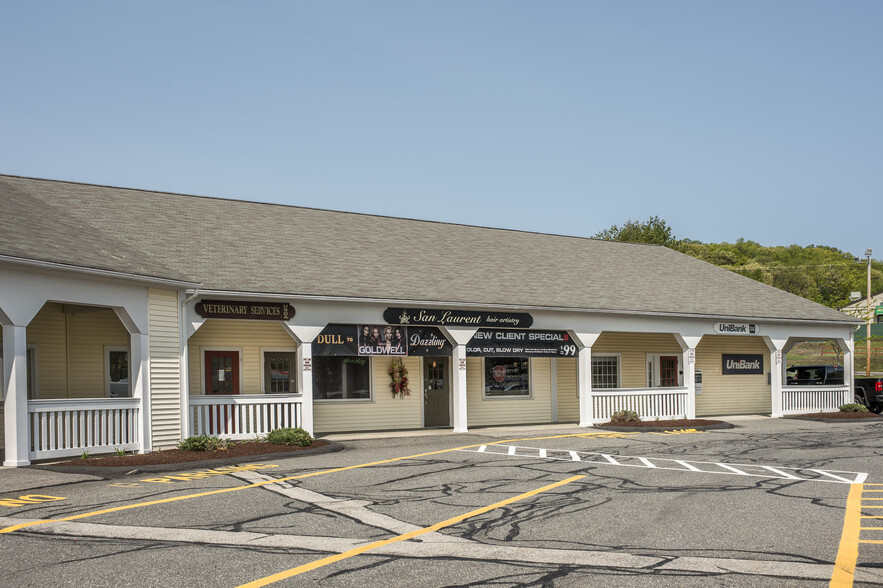 156-160 Worcester Providence Tpke, Sutton, MA for lease - Building Photo - Image 2 of 2