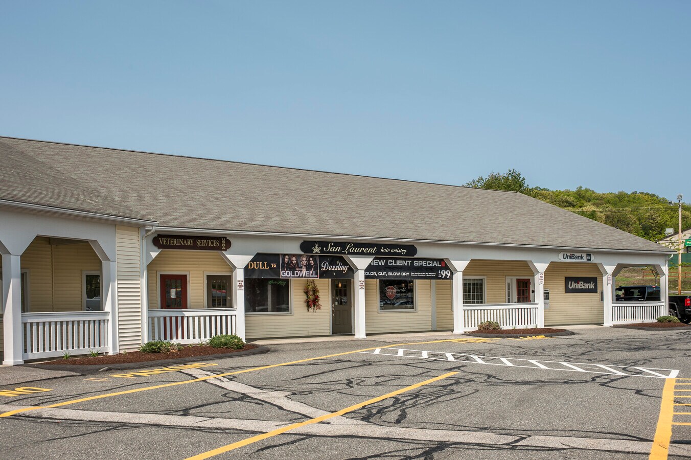 156160 Worcester Providence Tpke, Sutton, MA 01590