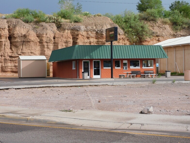 719 Main St, Truth Or Consequences, NM for sale - Building Photo - Image 2 of 15