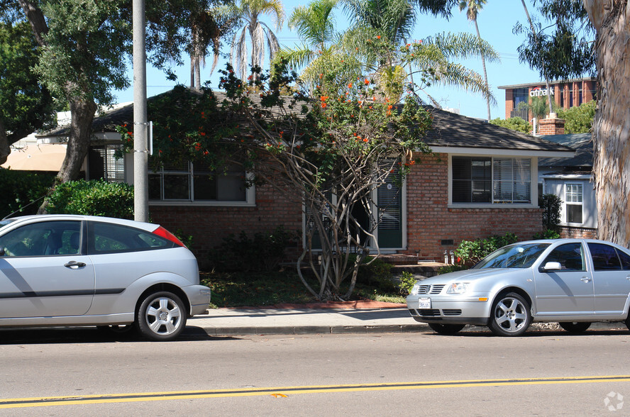 7850-7856 Ivanhoe Ave, La Jolla, CA for lease - Building Photo - Image 2 of 2