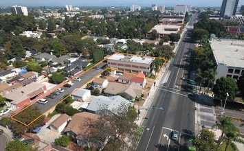 1043 Civic Center Dr W, Santa Ana, CA - AERIAL  map view