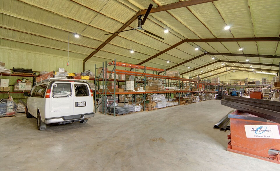 4300 Burleson Retta Rd, Burleson, TX for lease - Interior Photo - Image 3 of 8