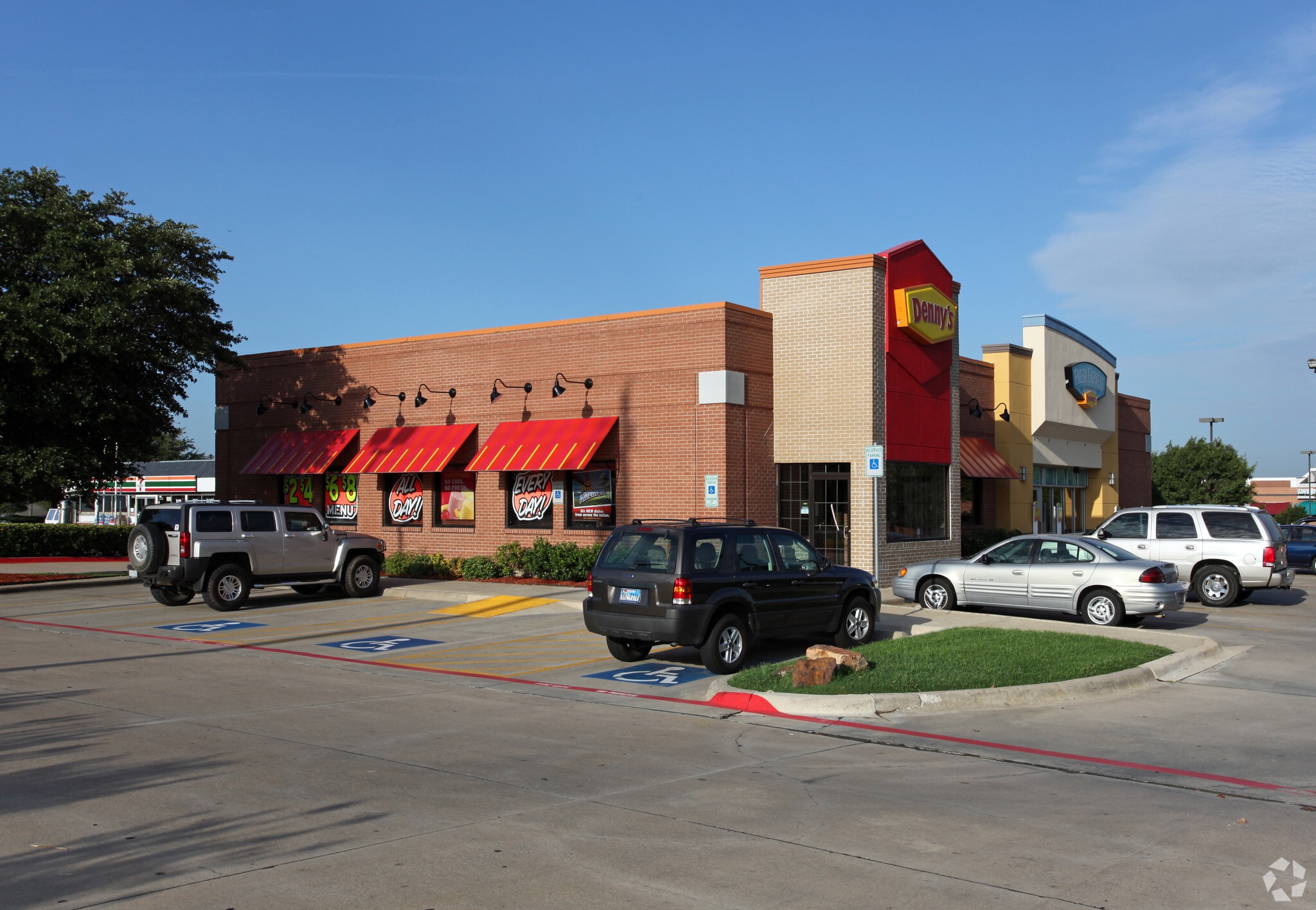 1305 Preston Rd, Plano, TX for lease Primary Photo- Image 1 of 4