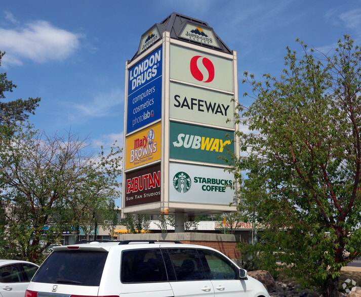 14941 Stony Plain Rd NW, Edmonton, AB for lease - Building Photo - Image 3 of 4