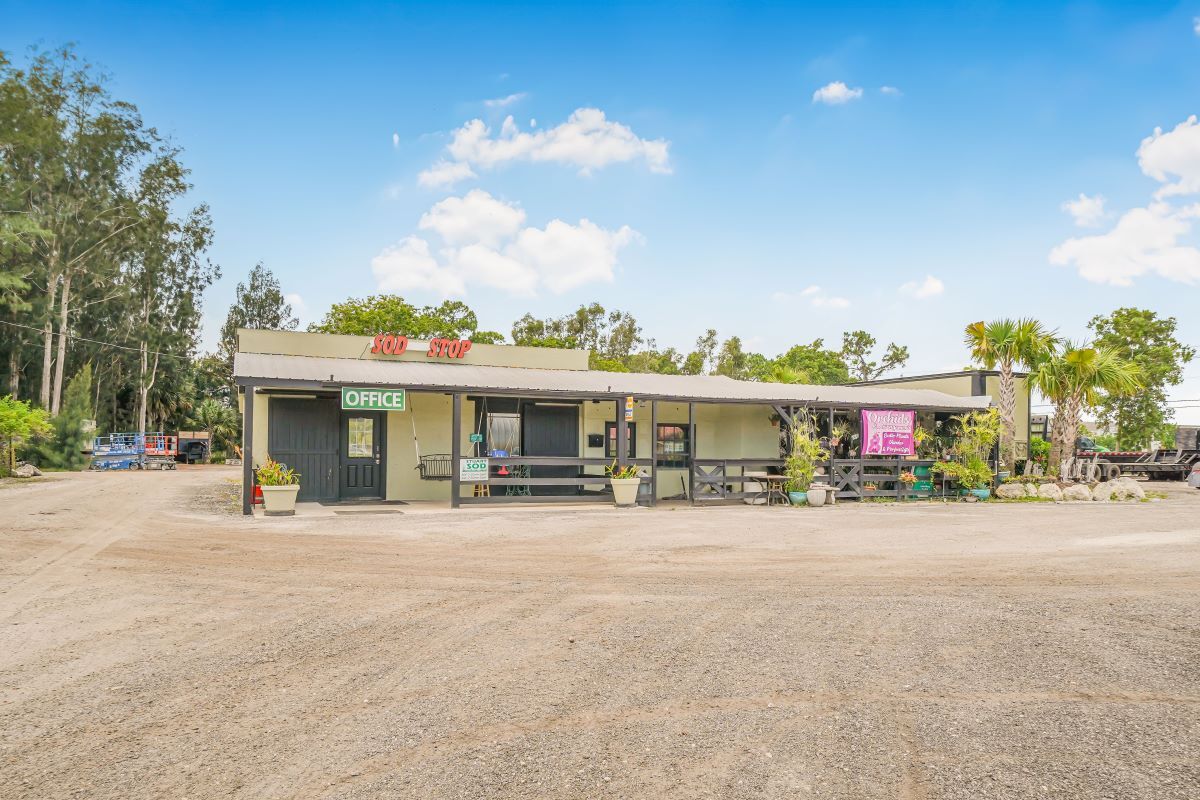1940 SE Salerno Rd, Stuart, FL for sale Primary Photo- Image 1 of 1