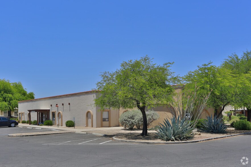 2001 W Orange Grove Rd, Tucson, AZ for lease - Building Photo - Image 2 of 6