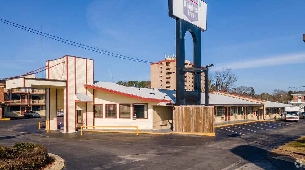 2848 Bragg Blvd, Fayetteville, NC for sale - Primary Photo - Image 3 of 22