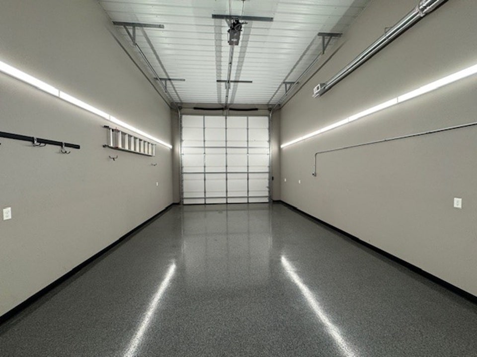 630 Sumpter St, Fort Wayne, IN for lease Building Photo- Image 1 of 7