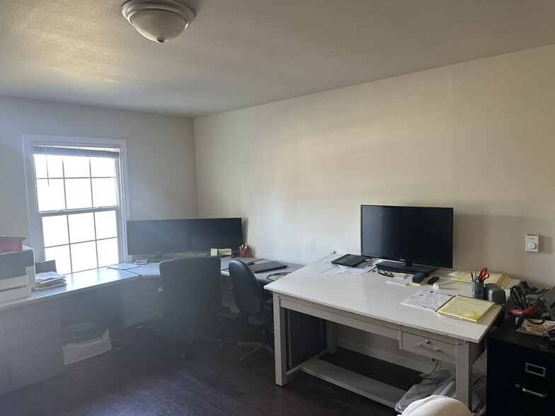 3261 96th St S, Lakewood, WA for lease - Building Photo - Image 3 of 16