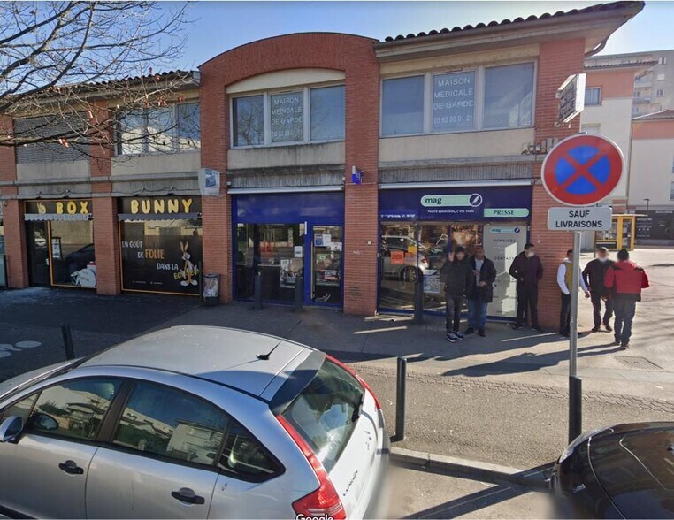 4 Place Genevieve Anthonioz De Gaulle, Toulouse for lease - Building Photo - Image 2 of 5