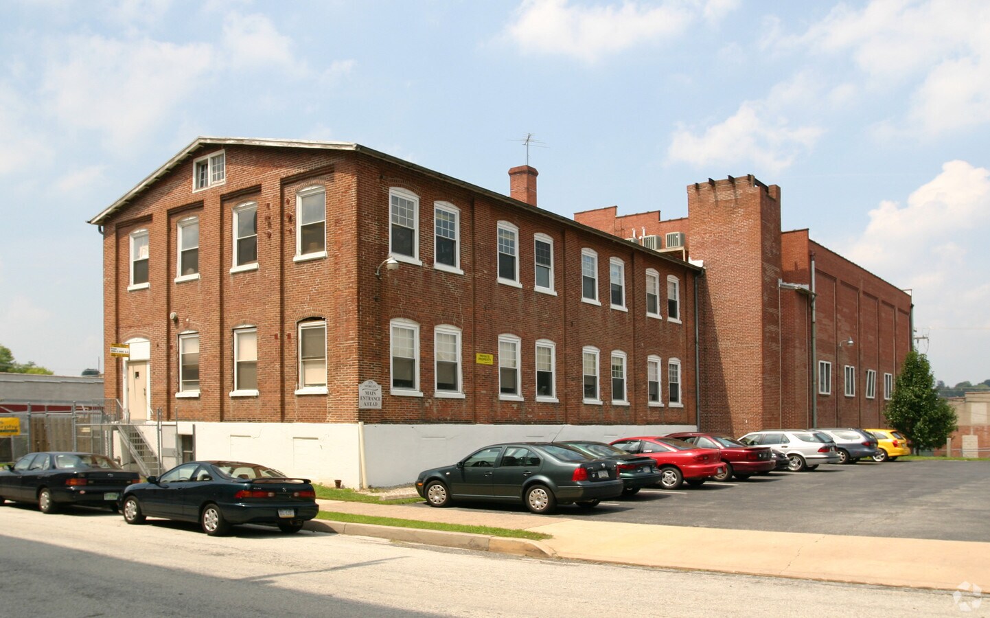 375 Morgan St Phoenixville Pa 19460 Office For Lease Loopnet Com