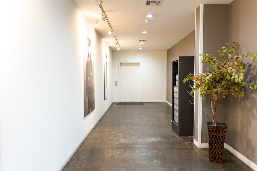 1800 Essex St, Los Angeles, CA for lease - Interior Photo - Image 3 of 43