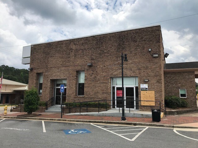 101 S Court Sq, Franklin, GA for sale Primary Photo- Image 1 of 1
