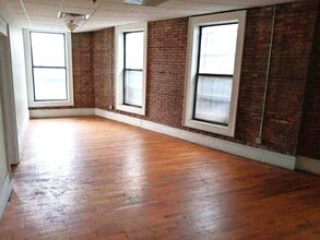 323-325 James St, Syracuse, NY for lease Interior Photo- Image 2 of 5