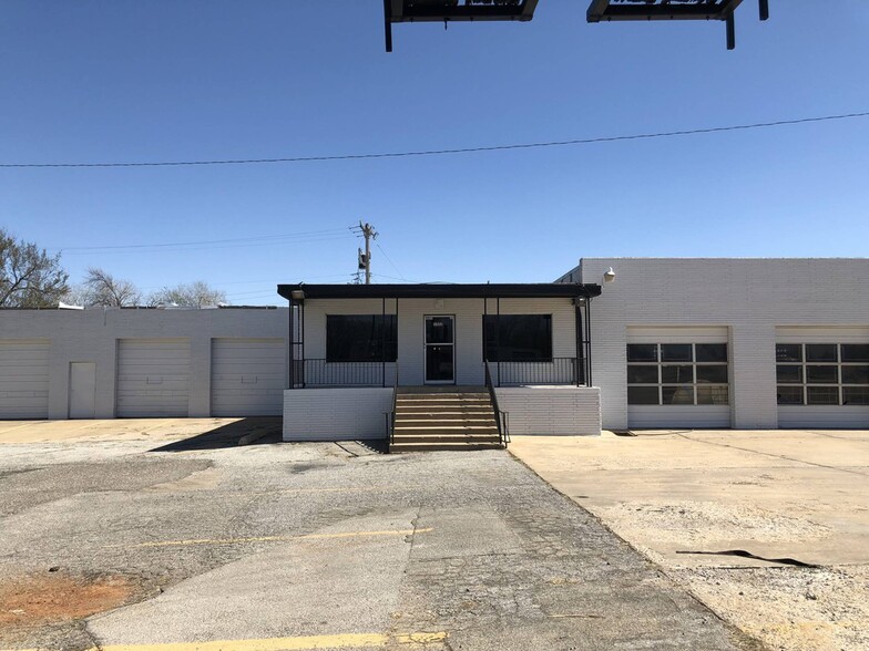 1522 S Robinson Ave, Oklahoma City, OK for lease - Building Photo - Image 2 of 8