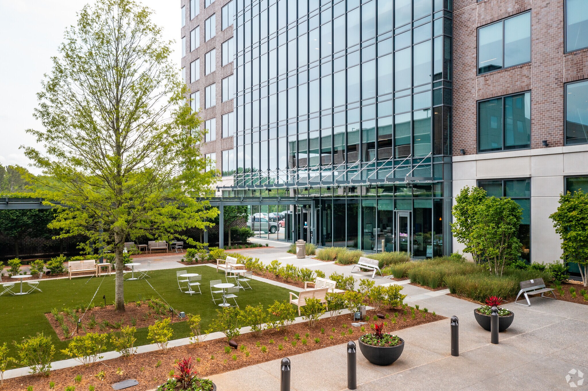 10000 Avalon Blvd, Alpharetta, GA 30009 10000 Avalon