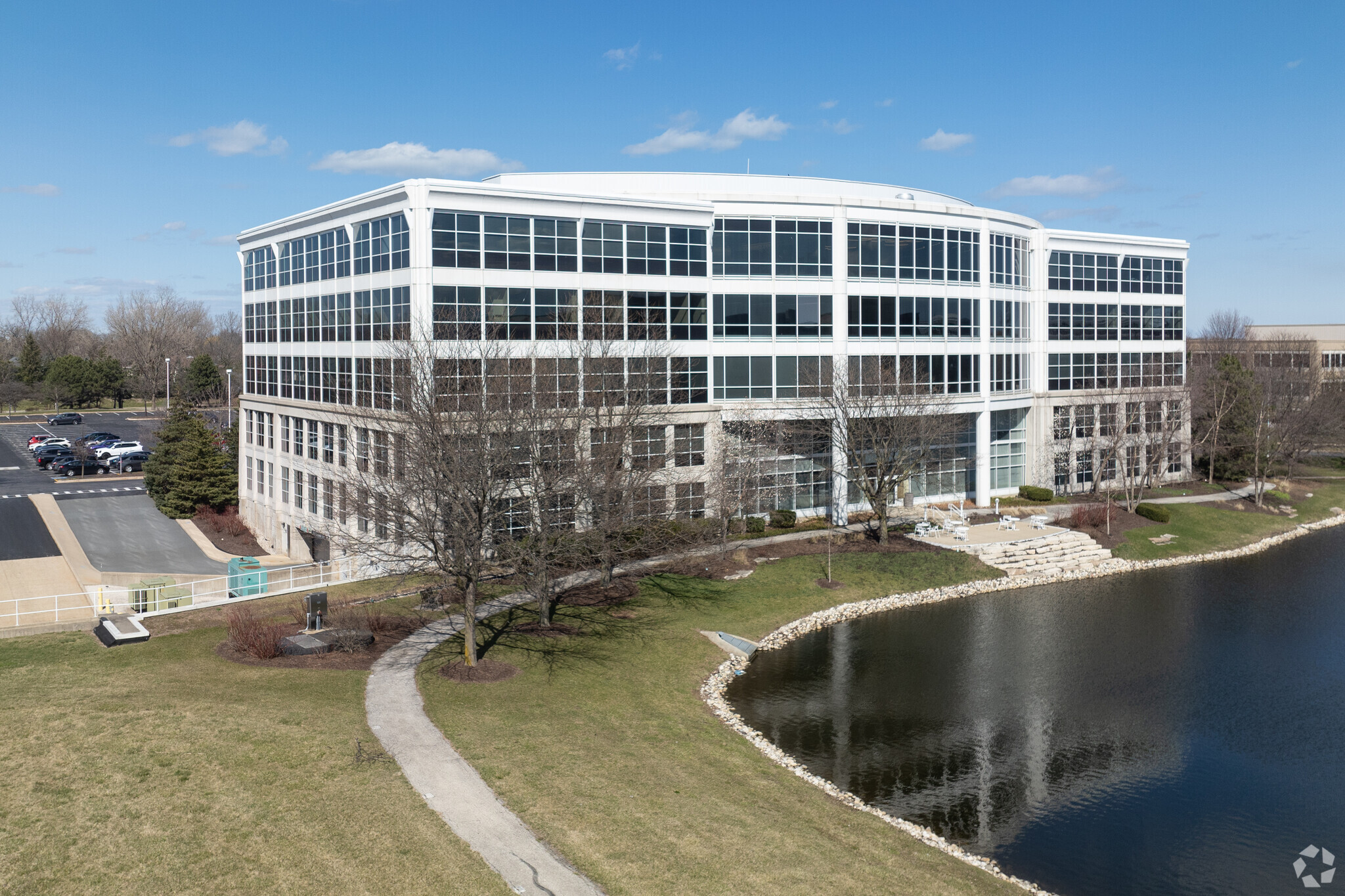 9 Parkway Blvd N, Deerfield, IL for lease Building Photo- Image 1 of 9