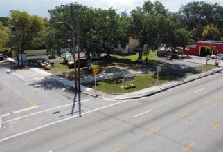 690 NW 52nd st, Miami, FL - aerial  map view