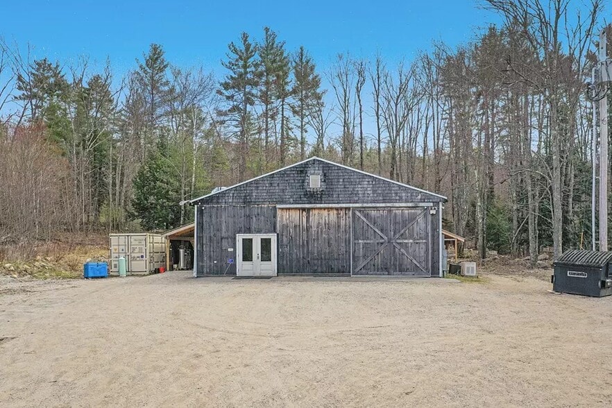 244 Sanford Rd, Alfred, ME for sale - Building Photo - Image 2 of 21